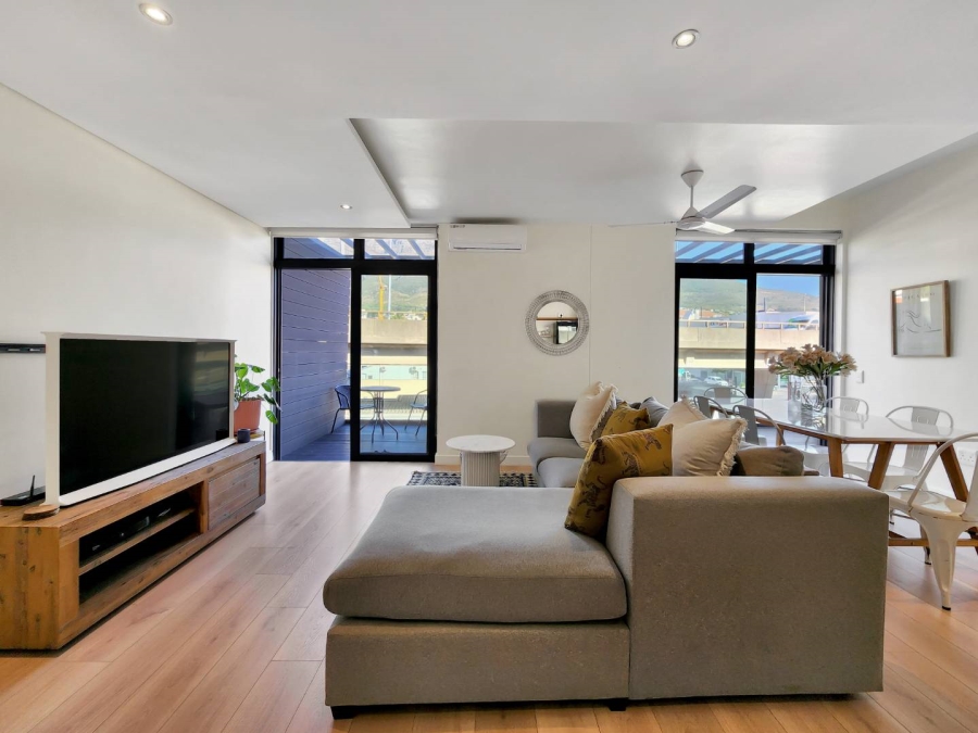 2 Bedroom Property for Sale in Gardens Western Cape
